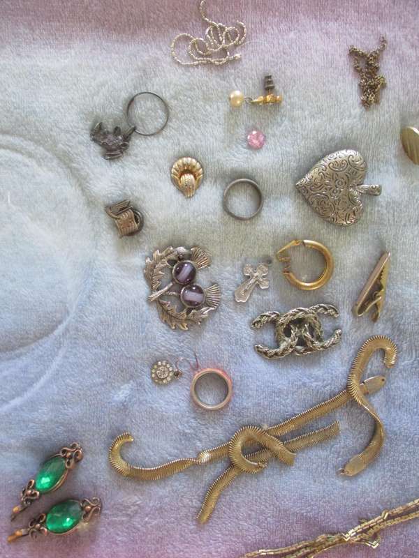 jewellery and small handbag