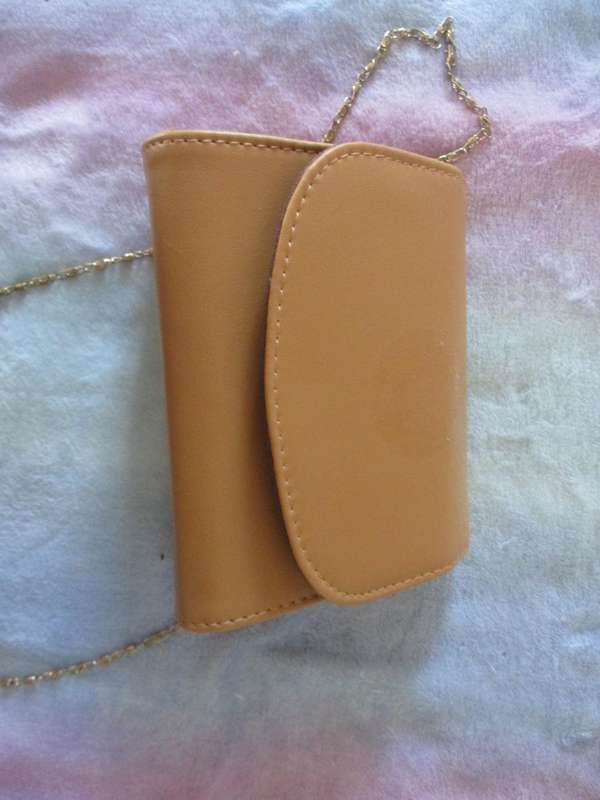 jewellery and small handbag