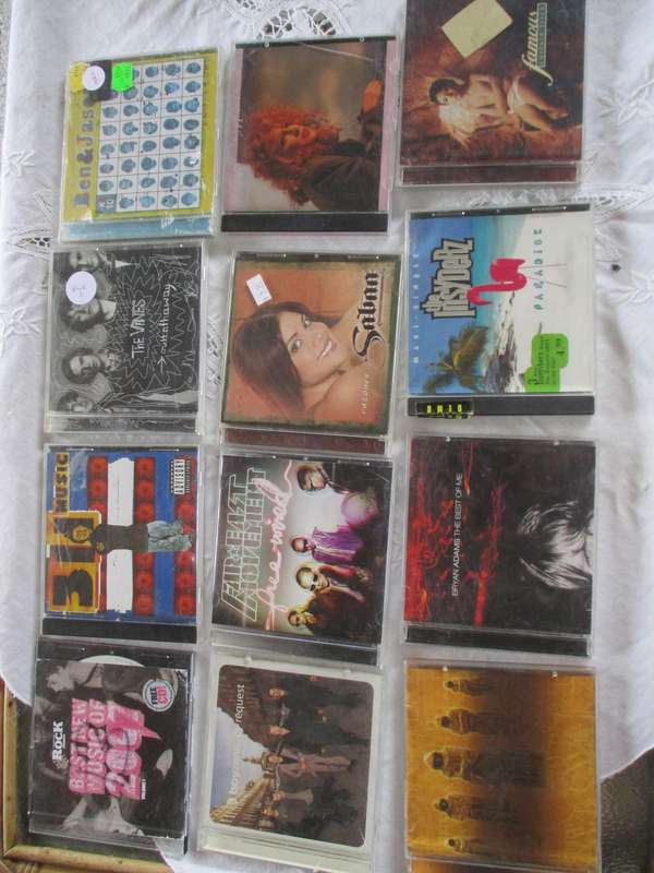 50 cds assorted