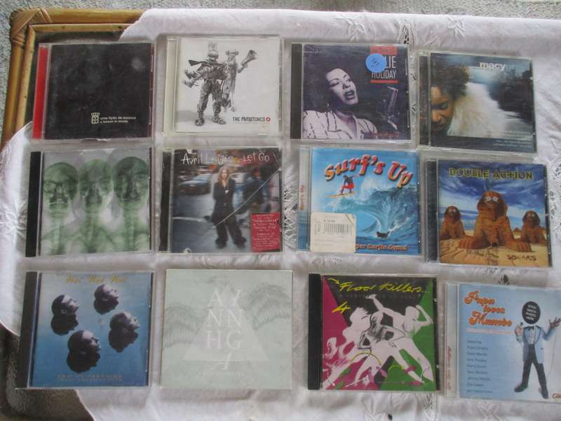 50 cds assorted