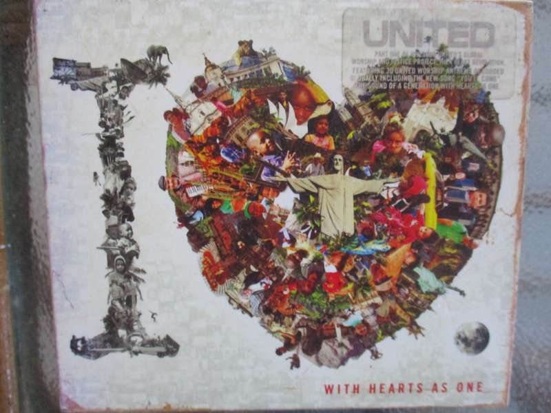 United the I heart revolution  double cd