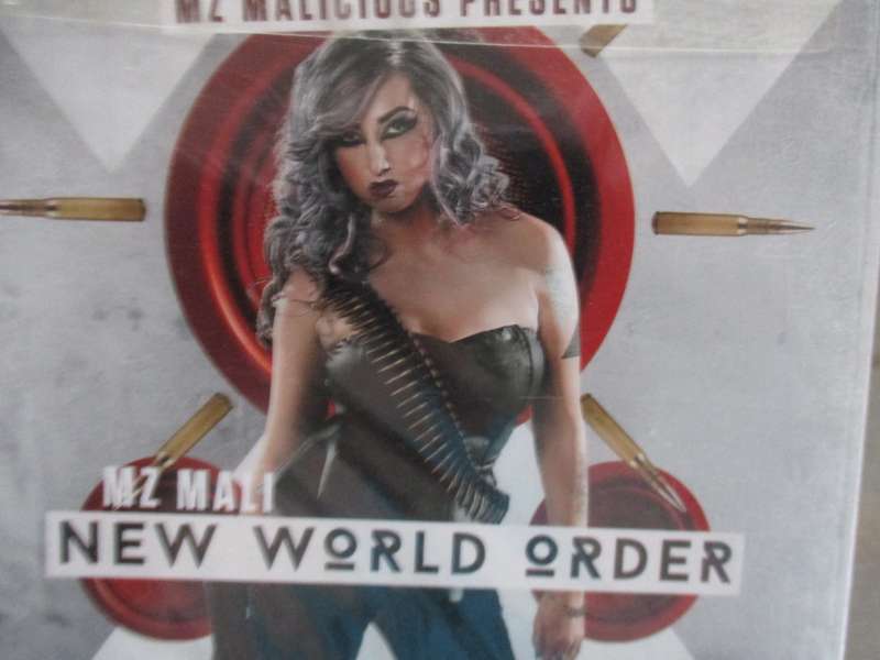 mz malicious presents