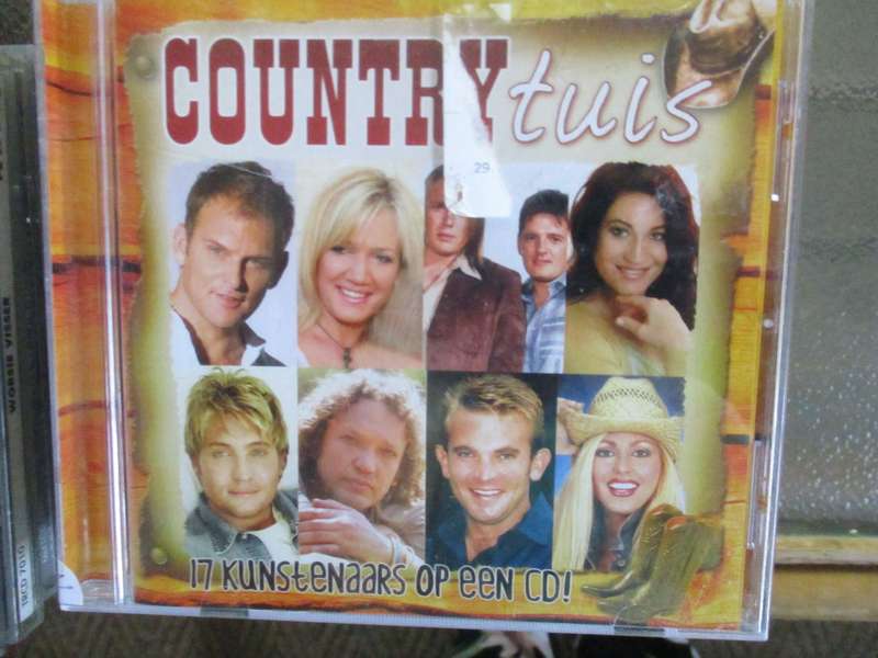country  tuis