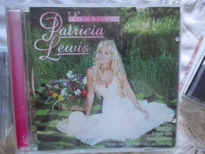 patricia lewis