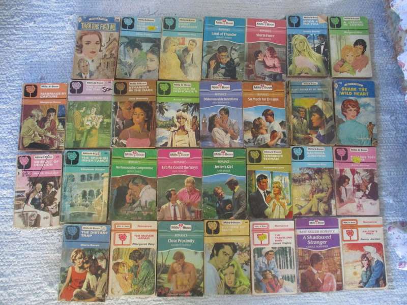 mills and boon paperbacks