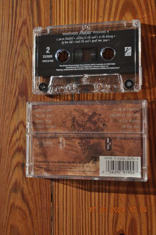 Vineyard Psalms - Volume 4 (Cassette)