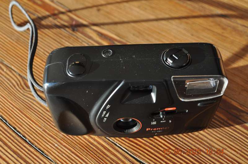 Premier PC-480 35mm Film Camera