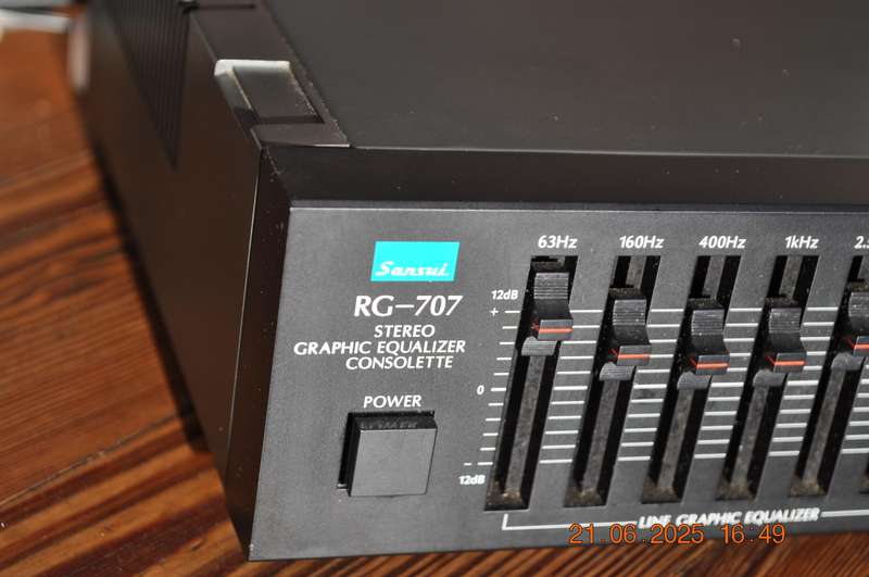 Vintage 1980s Sansui RG-707 Graphic Equalizer R2500