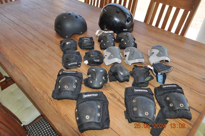 Protective Gear Helmet POC And Knee Pads