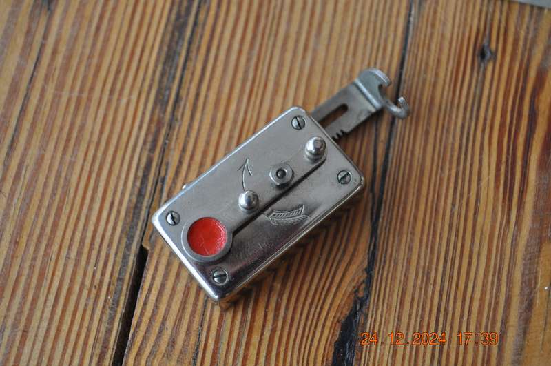 Vintage Camera Auto Self Timer
