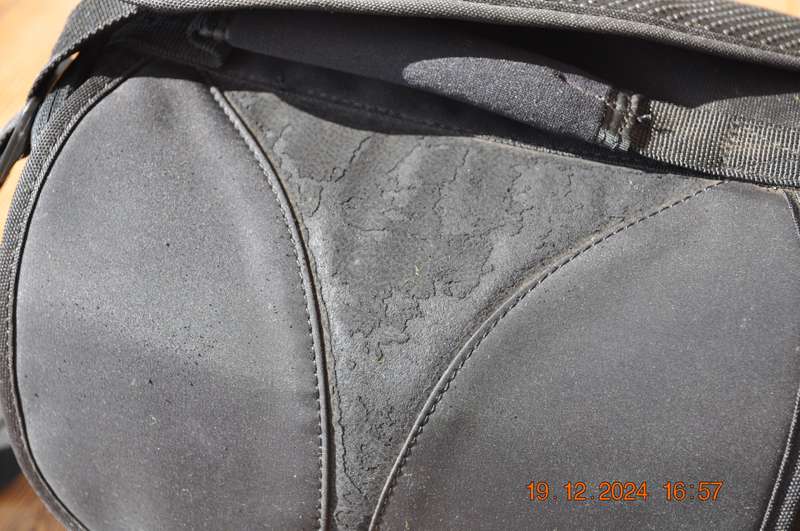 Lowepro Rezo 170 AW Camera Bag