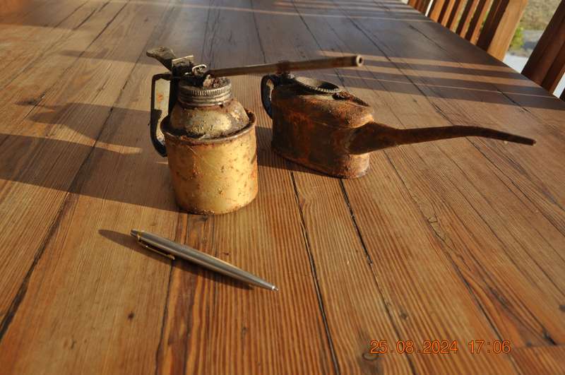 Small Vintage Oil Dispensers Selling As Is