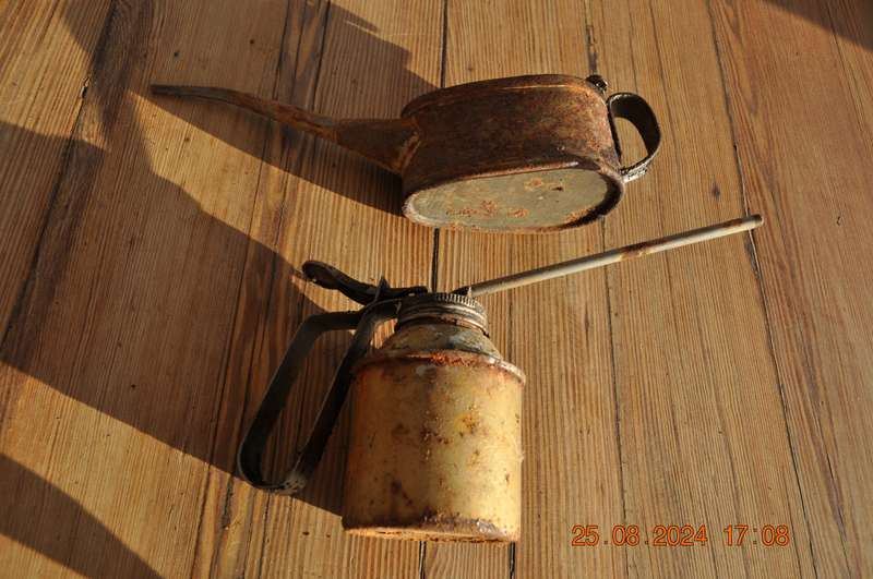 Small Vintage Oil Dispensers Selling As Is