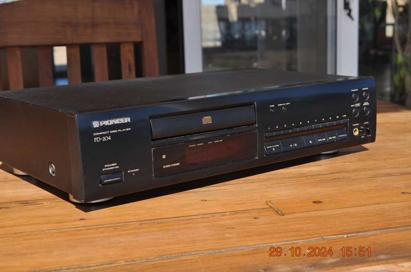 Pioneer PD-204 CD Player