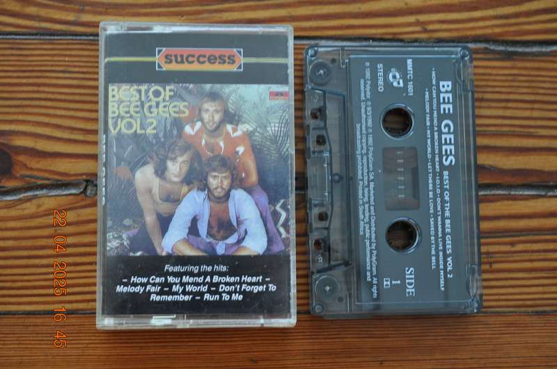 Bee Gees - Best Of : Vol 2 (Cassette)