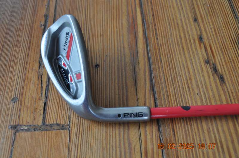 Ping Moxie Black Dot Junior 7 Iron Golf Club Left Hand