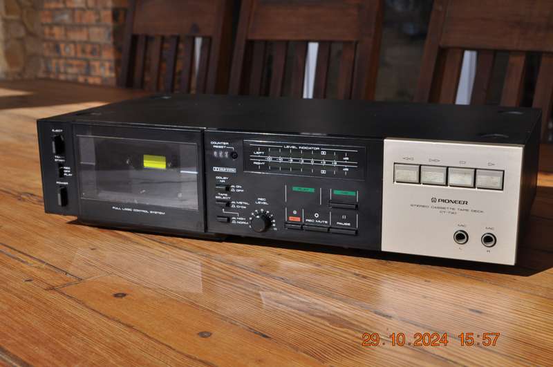 Pioneer CT-730 Cassette Tape Deck