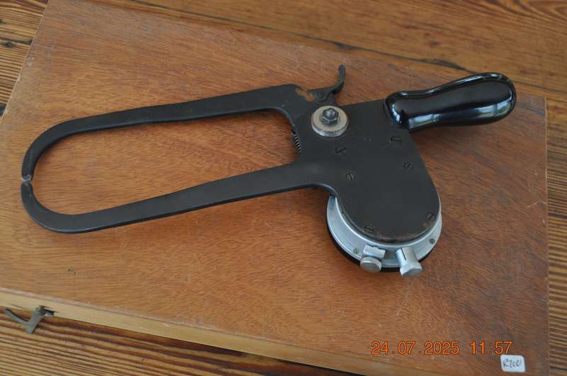 Vintage Dial Caliper Gauge