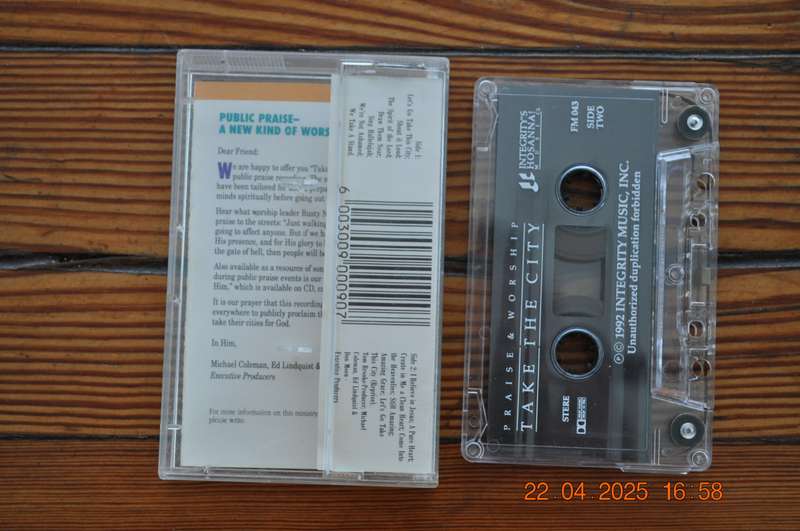 Praise & Worship - Take The City (Cassette)