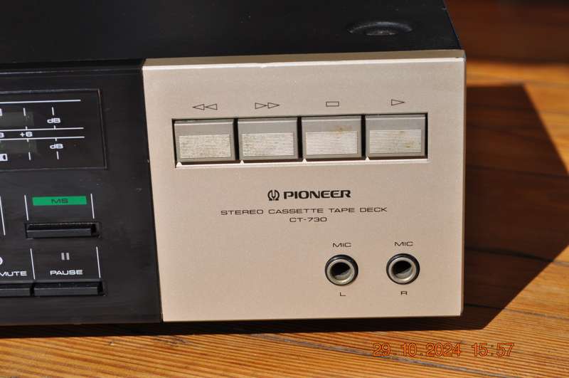 Pioneer CT-730 Cassette Tape Deck