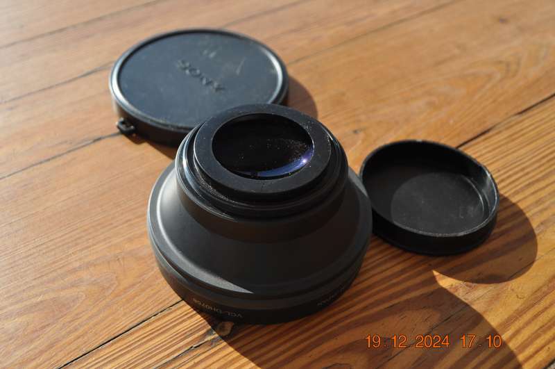 Sony VCL-DH0758 Wide Conversion x0.7 Camera Lens