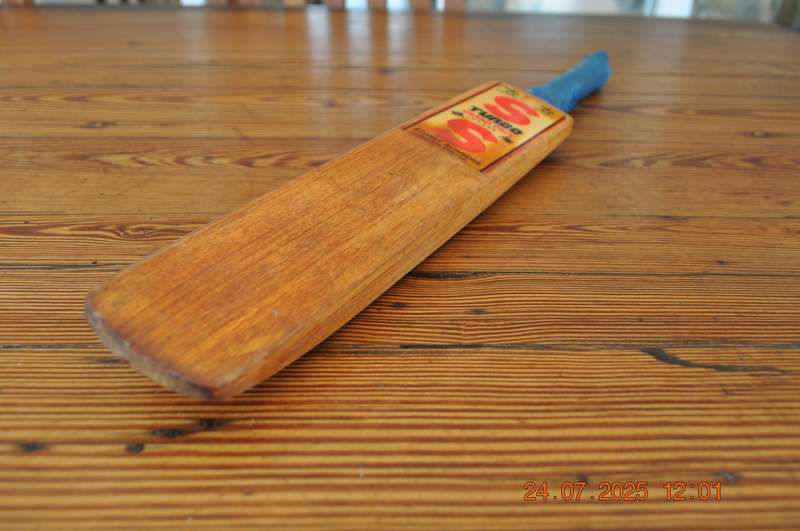 Vintage Stuart Surridge SS Turbo Mini Cricket Bat