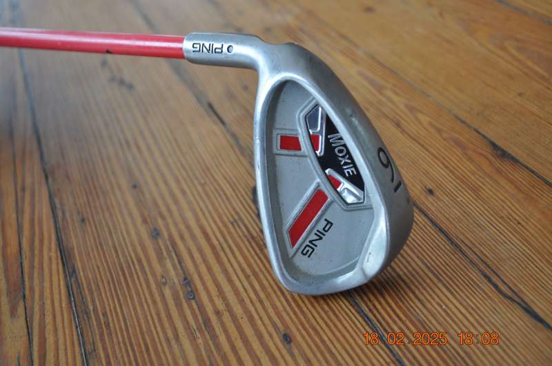 Ping Moxie Black Dot Junior 9 Iron Golf Club Left Hand