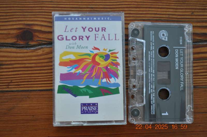 Praise & Worship - Let Your Glory Fall : Live (Cassette)