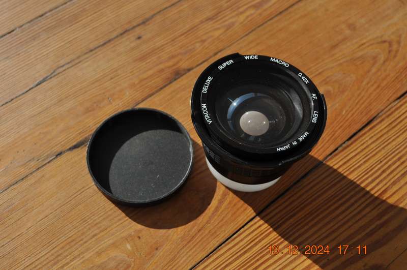 Vitacon Deluxe Super Wide Camera Lens