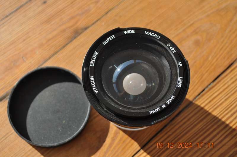 Vitacon Deluxe Super Wide Camera Lens