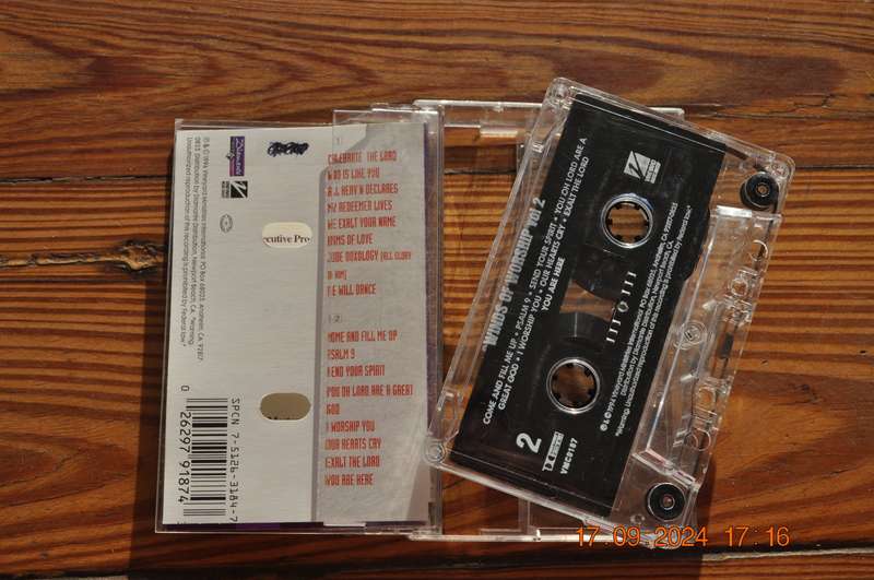 Winds Of Worship - Volume II (Cassette)