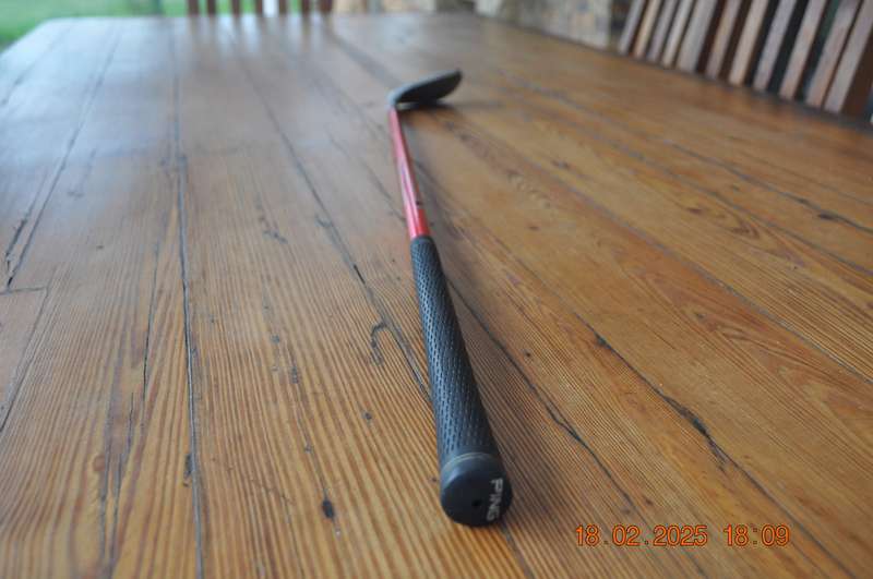 Ping Moxie Black Dot Junior 9 Iron Golf Club Left Hand