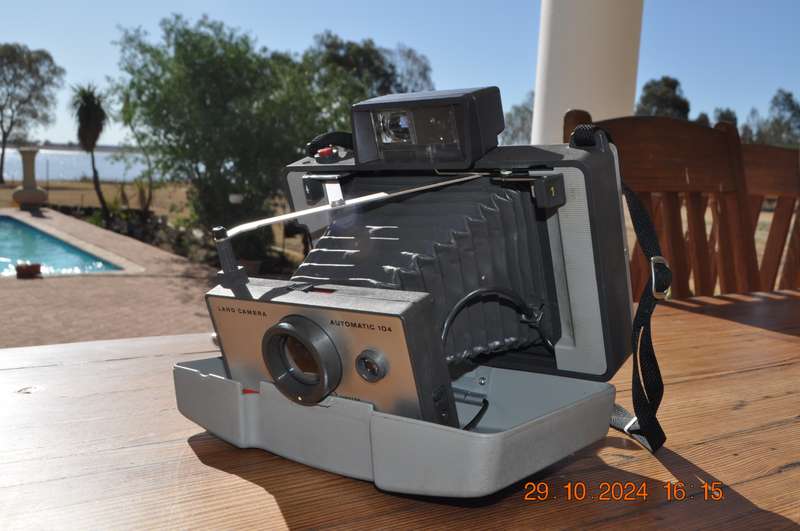 Vintage Polaroid 104 Folding Land Camera