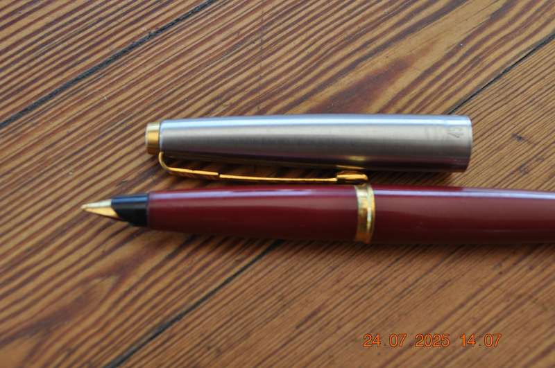 Parker Fountain Pen (empty)