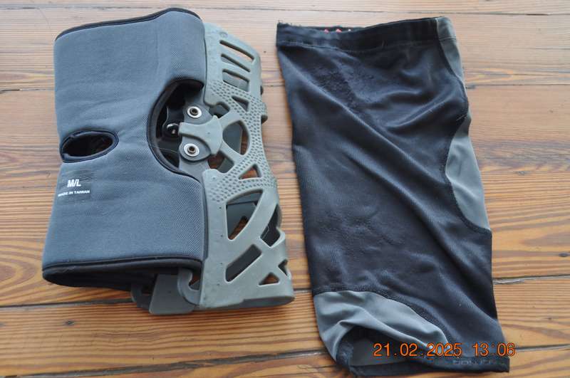 Donjoy Reaction Knee Brace Size ML