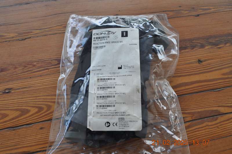 Donjoy Reaction Knee Brace Size ML