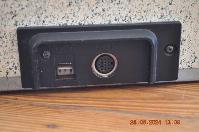Vintage Pioneer CD Shuttle