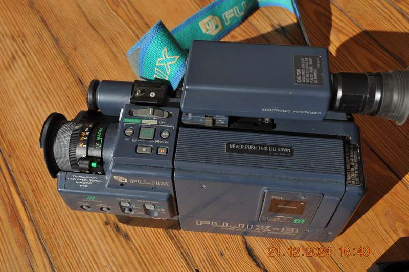 Vintage Fujix-8 Collectors Video Camera