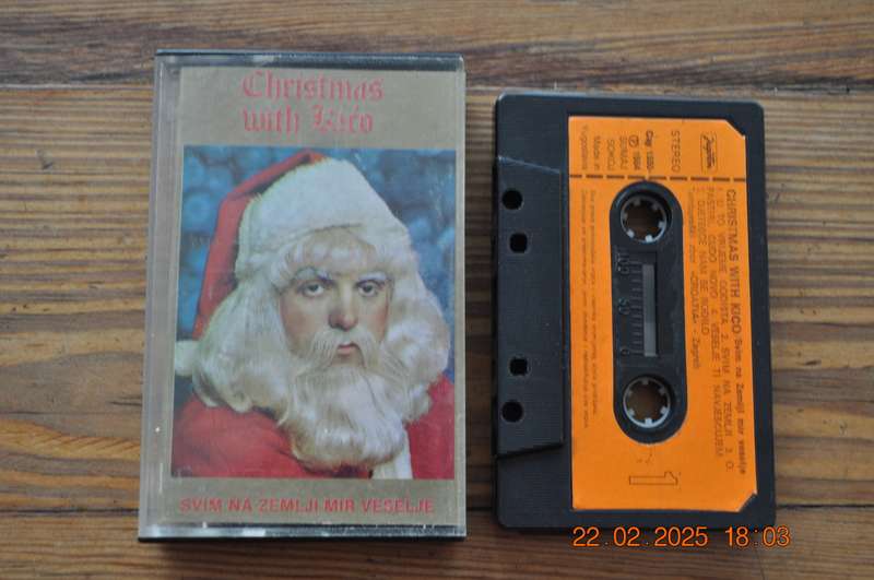 Christmas With Kico - Svim Na Zemlji Mir Veselje (Cassette)