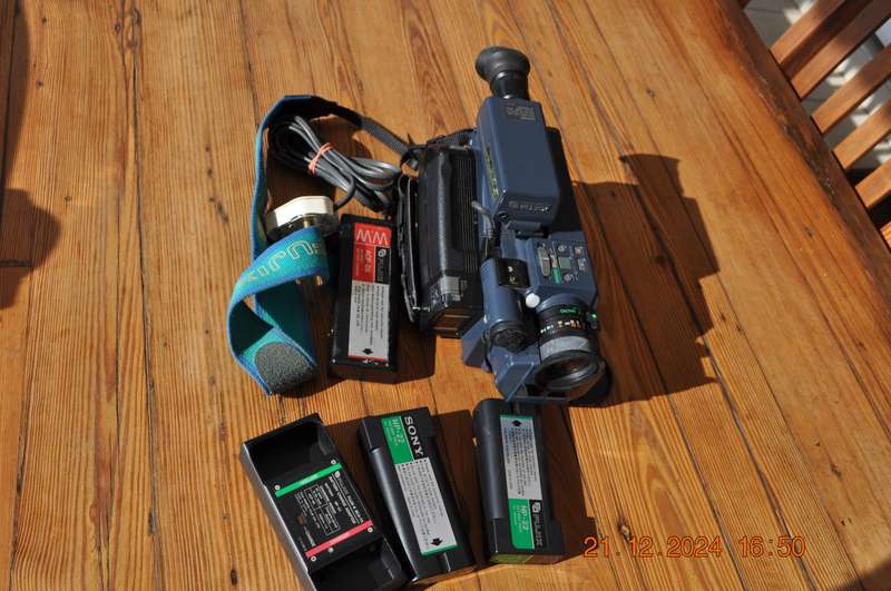 Vintage Fujix-8 Collectors Video Camera