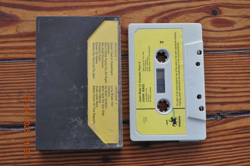 Joan Baez - In Concert : Part 2 (Cassette)