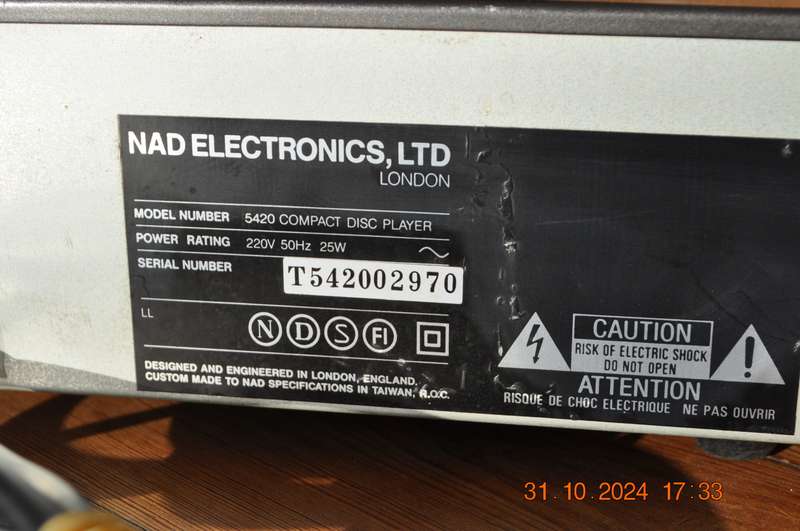 NAD 5420 CD Player (please read)