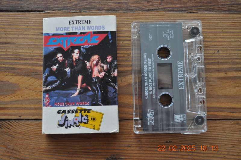 Extreme - More Than Words (Cassette)
