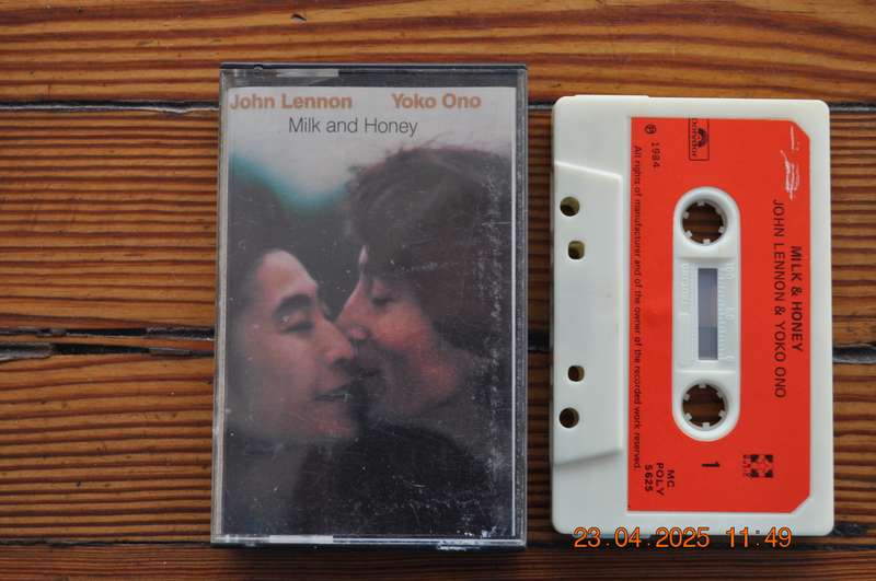 John Lennon And Yoko Ono - Milk And Honey (Cassette)