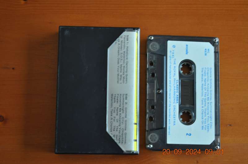 The Royal Philharmonic Orchestra - Classic ABBA (Cassette)