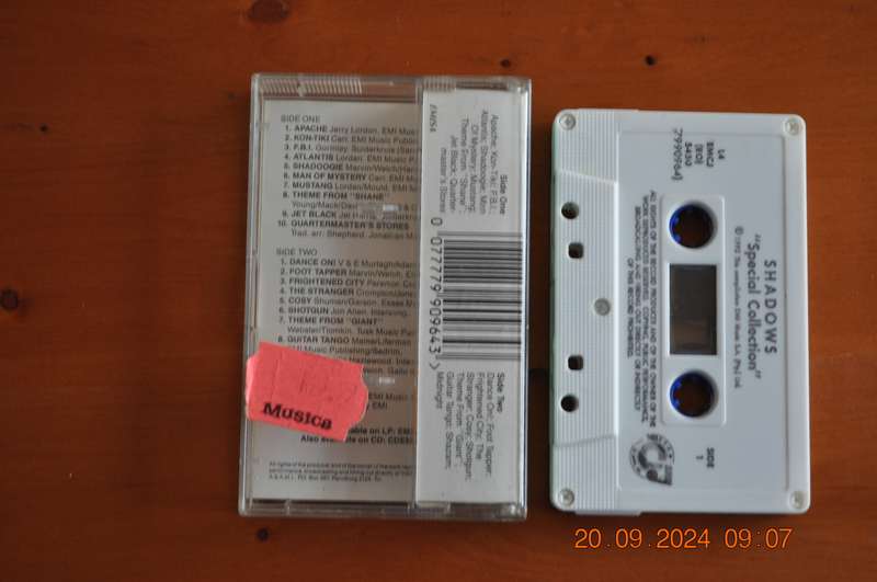 The Shadows - Special Collection (Cassette)