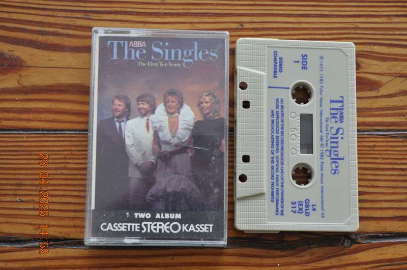 ABBA - The Singles : The First Ten Years (Cassette)