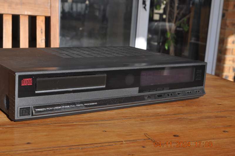 Mission PCM 4000 CD Player