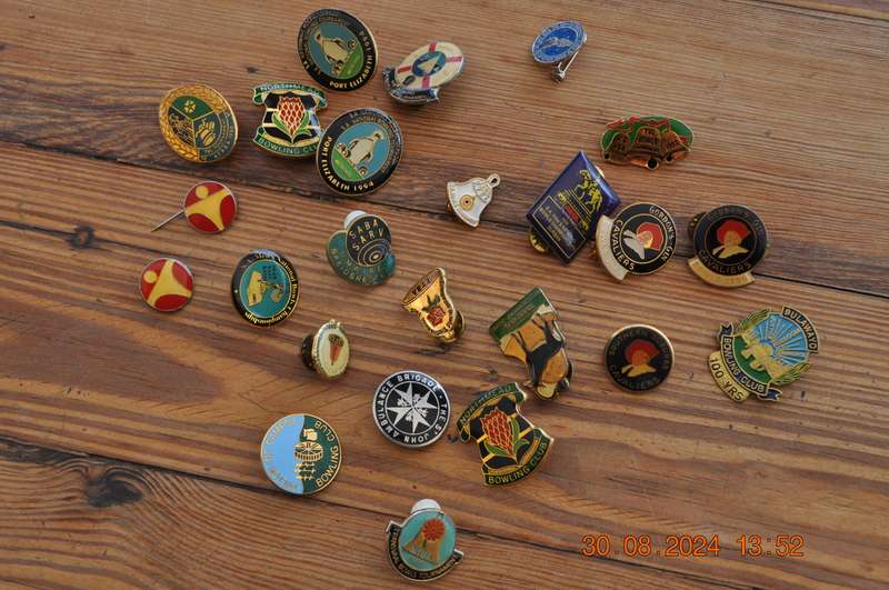 Bowling Club Badges (25)