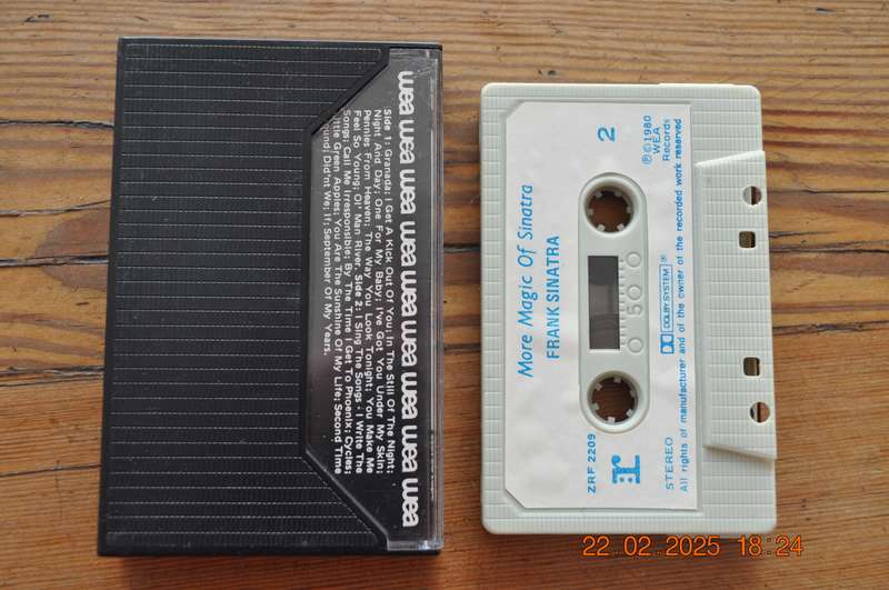 Frank Sinatra - More Magic Of Sinatra : Another 20 Great Performances (Cassette)